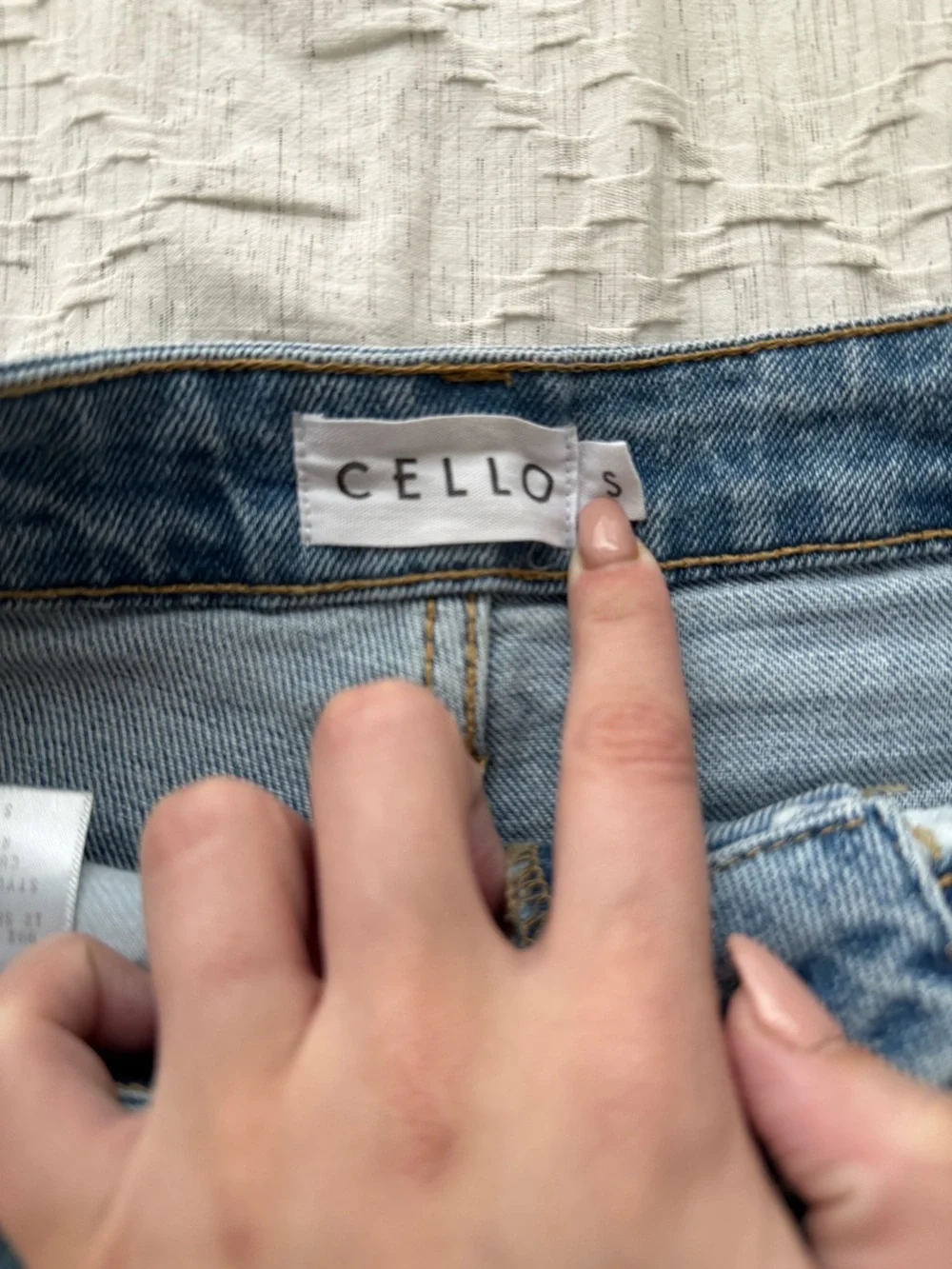 Cello High-Waist Light Blue Denim Shorts - Picture 3 of 4